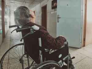 15 juin : Journée mondiale de lutte contre la maltraitance faite aux personnes âgées